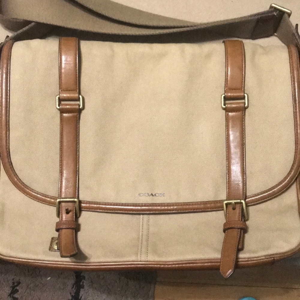 Authentic Coach Messenger canvas leather Bag